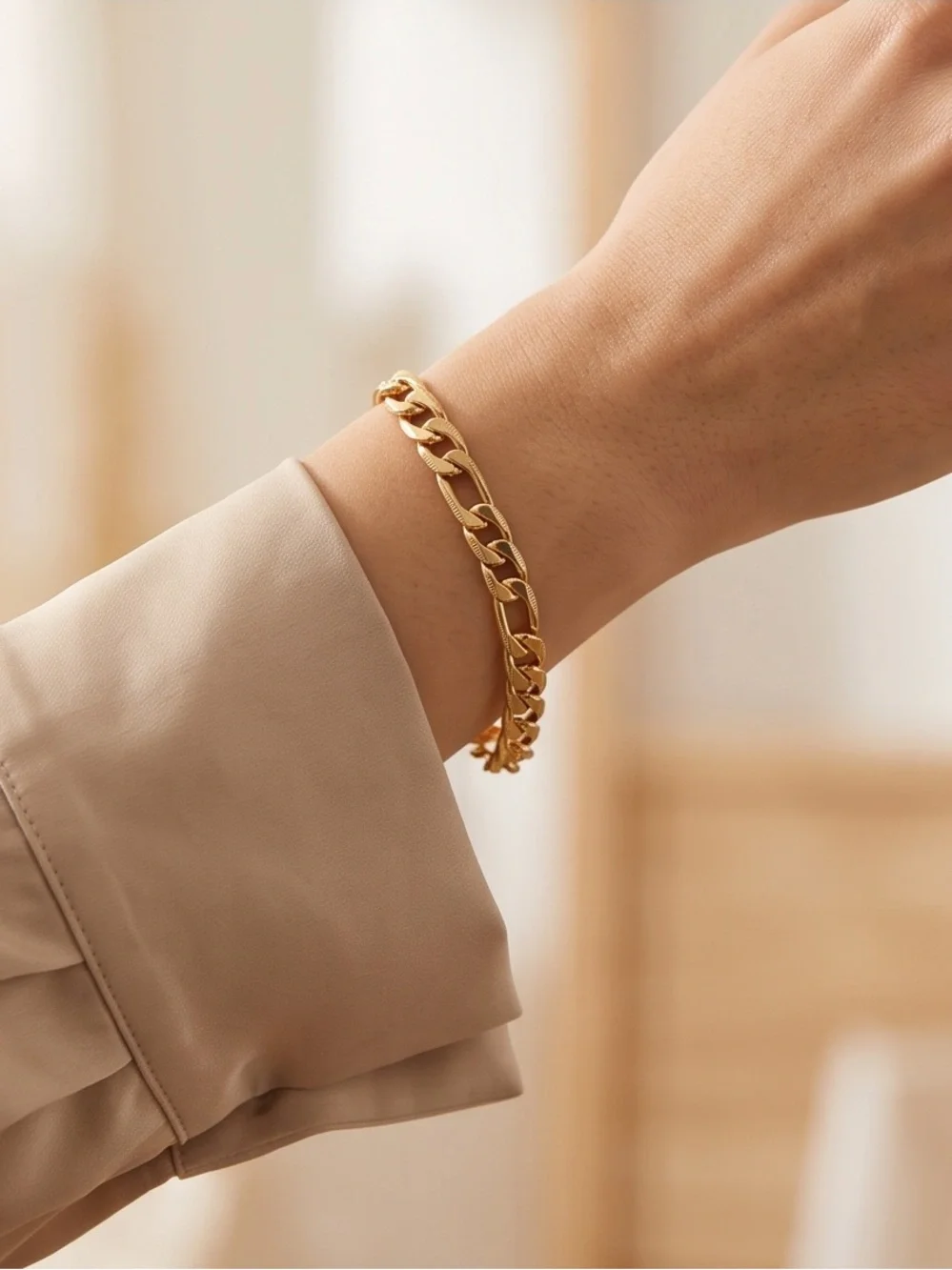 Men's Ladies Gold-Toned Curb Chain Link Bracelet New